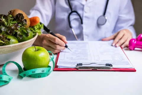 Simple Nutrition Tips from a Health Nutritionist for Busy Adults